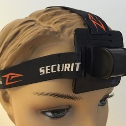 Securitying Universal huvudrem
